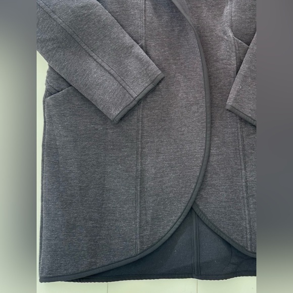 lululemon jacket! - Picture 6 of 7